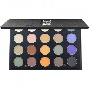 OFRA COSMETICS PROFESSIONAL MAKEUP PALETTE - MUST HAVE MATTES