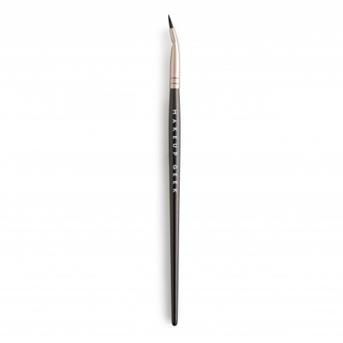 MAKEUP GEEK BENT LINER BRUSH 