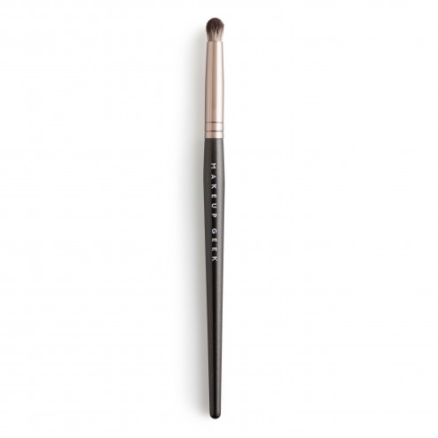 MAKEUP GEEK OUTER V BRUSH 