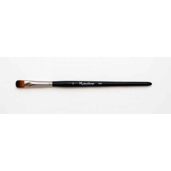 MAESTRO EYE SHADOW BRUSH 330