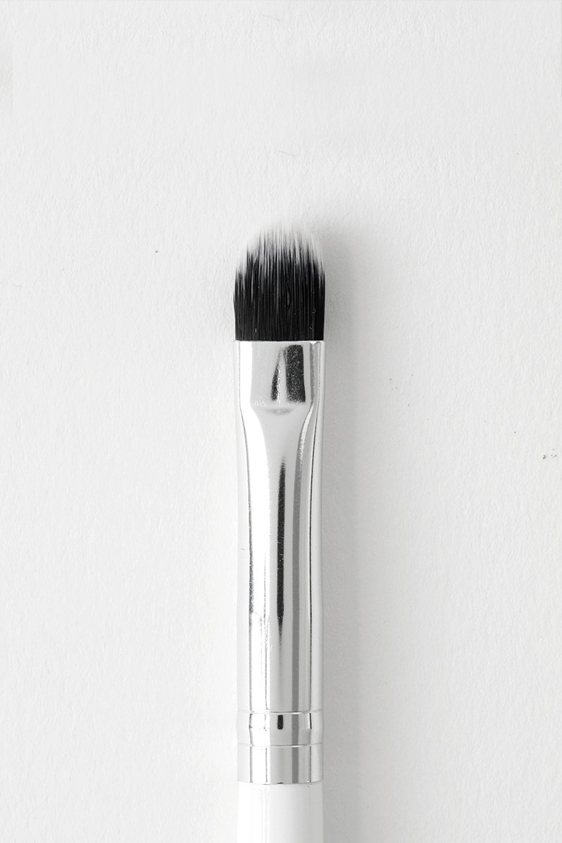 COLOURPOP SMALL SHADER BRUSH