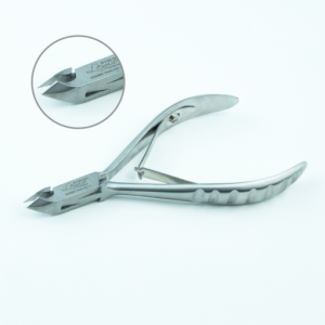 LEXWO # 138 CUTICLE NIPPERS 3MM