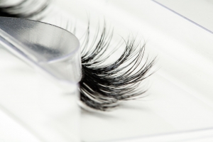 LILLY LASHES 3D MINK LASHES MONACO