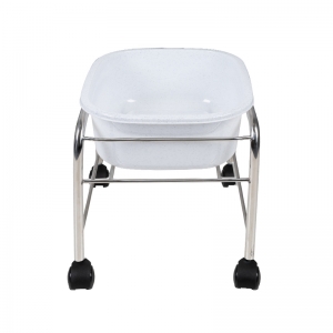 Straight pedicure tray with chrome wheels (131508)