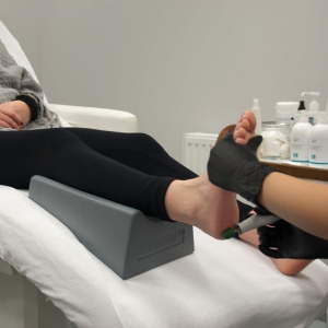 ACTIVESHOP Activ Podo gray pedicure footrest