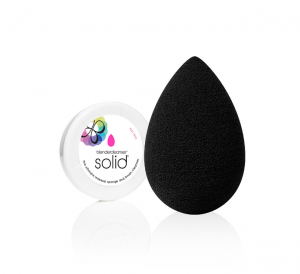 BEAUTYBLENDER BLACK PRO + MINI SOLID SOAP 