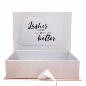 HOUSE OF LASHES GIFT BOX 
