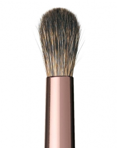 CHARLOTTE TILBURY EYE BLENDER BRUSH 