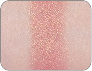 theBALM HOT MAMA BLUSH HIGHLIGHTER