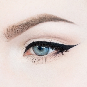 MAKEUP GEEK FULL SPECTRUM EYE LINER PENCIL 