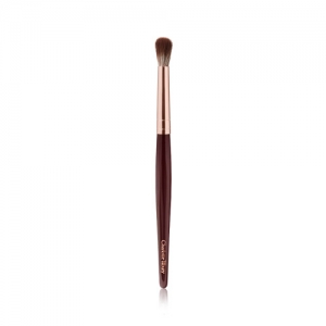 CHARLOTTE TILBURY EYE BLENDER BRUSH 